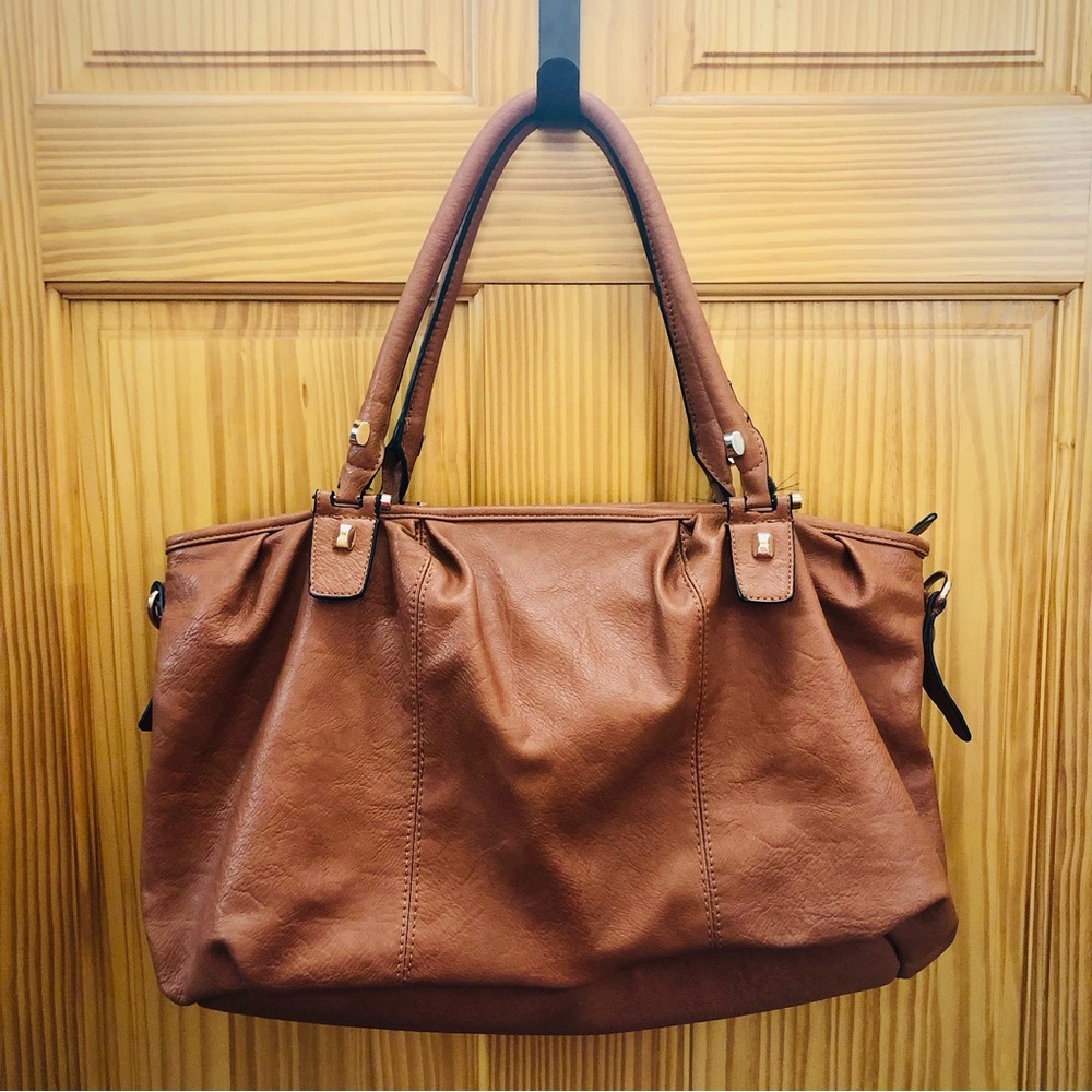 MMS Caramel Brown Purse with back zipper pocket on outside & 3 pockets on inside